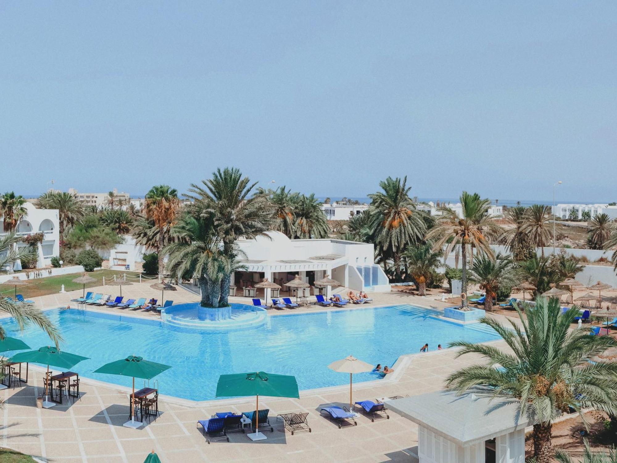 Hotel Bougainvillier Djerba Тагермесс Экстерьер фото